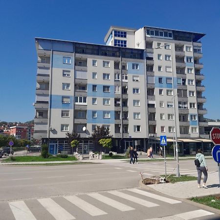 Apartmani Amona Stan Na Dan Doboj Exterior foto